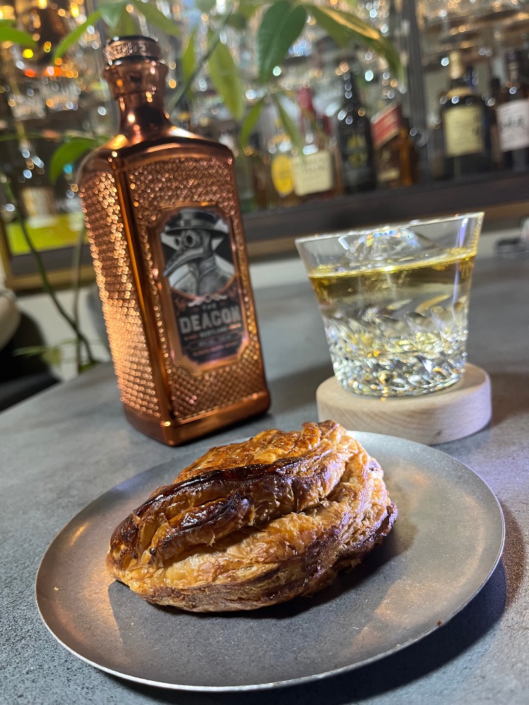 8/5 P+3％ ディーコン 40度 700ml スコッチ ウイスキー DEACON scotch