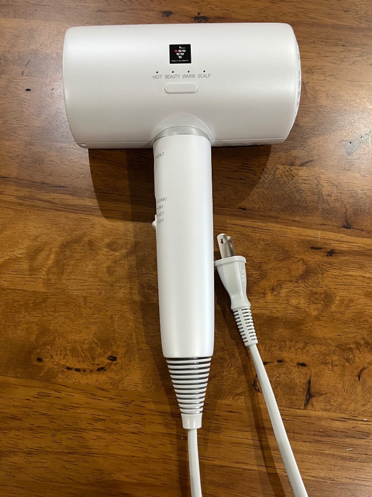 新品未使用 SHARP プラズマクラスター ヘアドライヤー IB-P802-W シャープ プラズマクラスター ドライヤー IB-P802-Wを検証