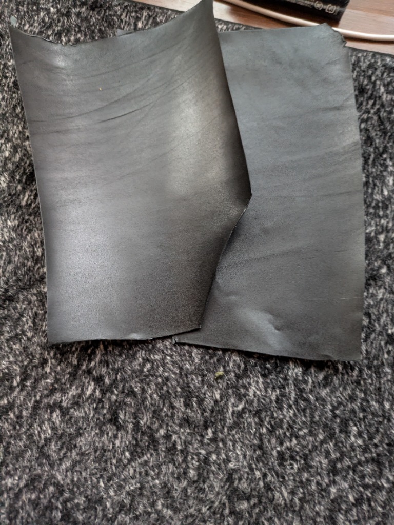 cie様　ヌメ革ブラック レザークラフト 革 ヌメ革 ブラック A4 サイズ : Leatherbien