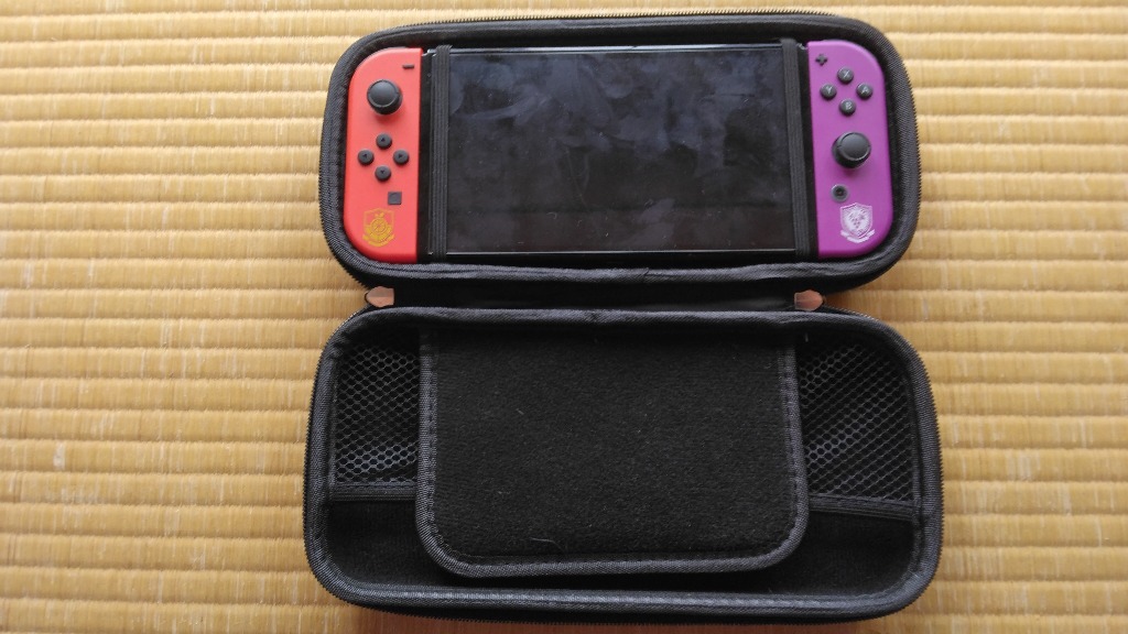 新型スイッチ キャリングケース 液晶保護 フィルムセット 携帯