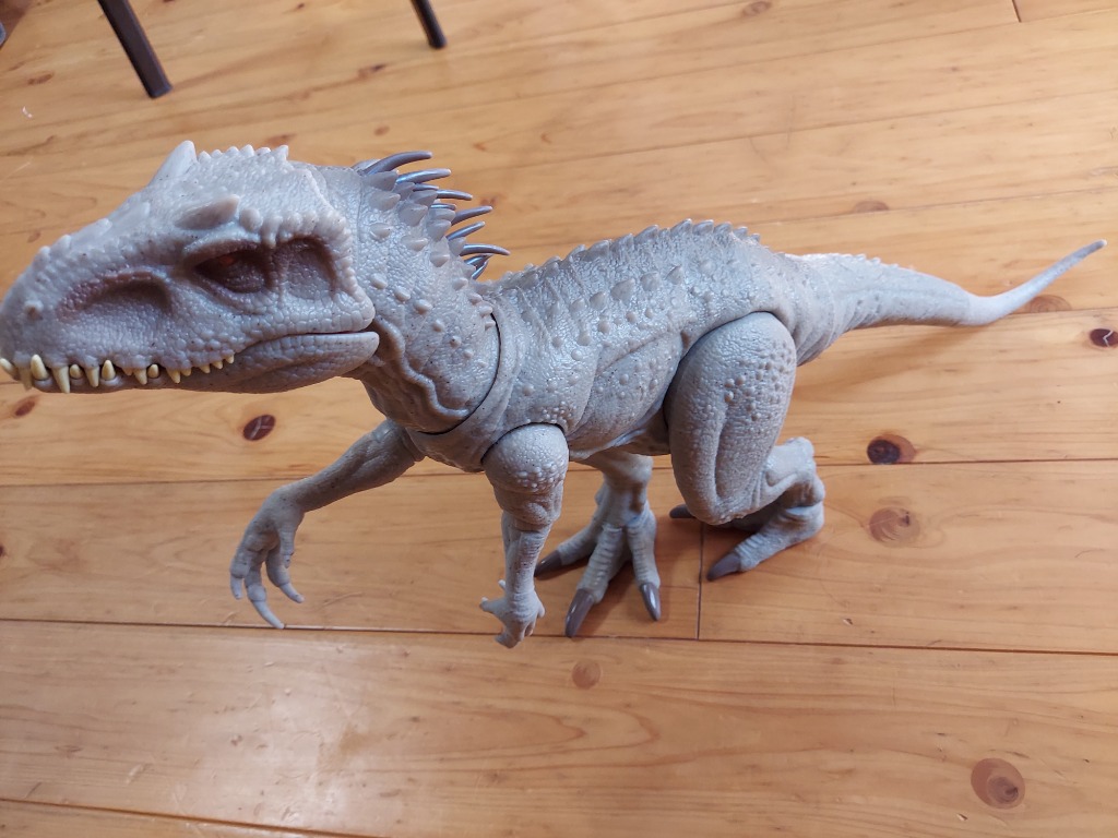 MATTEL - ひかる インドミナス・レックス【全長:約60㎝】 Amazon.co.jp: マテル ジュラシックワールド(JURASSIC WORLD