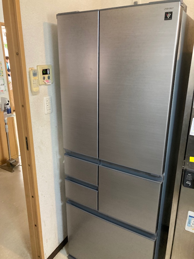 シャープ　グレー ６ドア冷蔵庫 フレンチドア シャープ公式通販】 プラズマクラスター搭載フレンチドア冷蔵庫