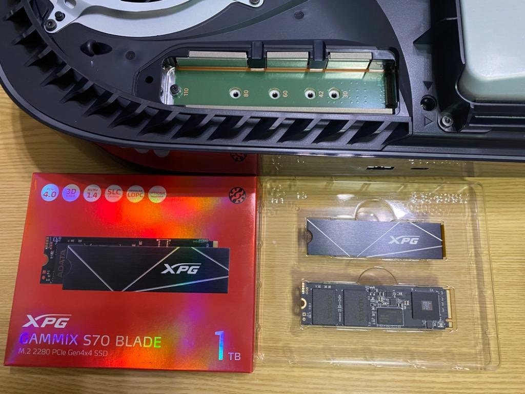 ADATA 内蔵SSD PCI-Express接続 GAMMIX S70 BLADE XPG ブラック [M.2 /1TB] AGAMMIXS70B- 1T-CS :4711085933065:コジマYahoo!店 - 通販 - Yahoo!ショッピング