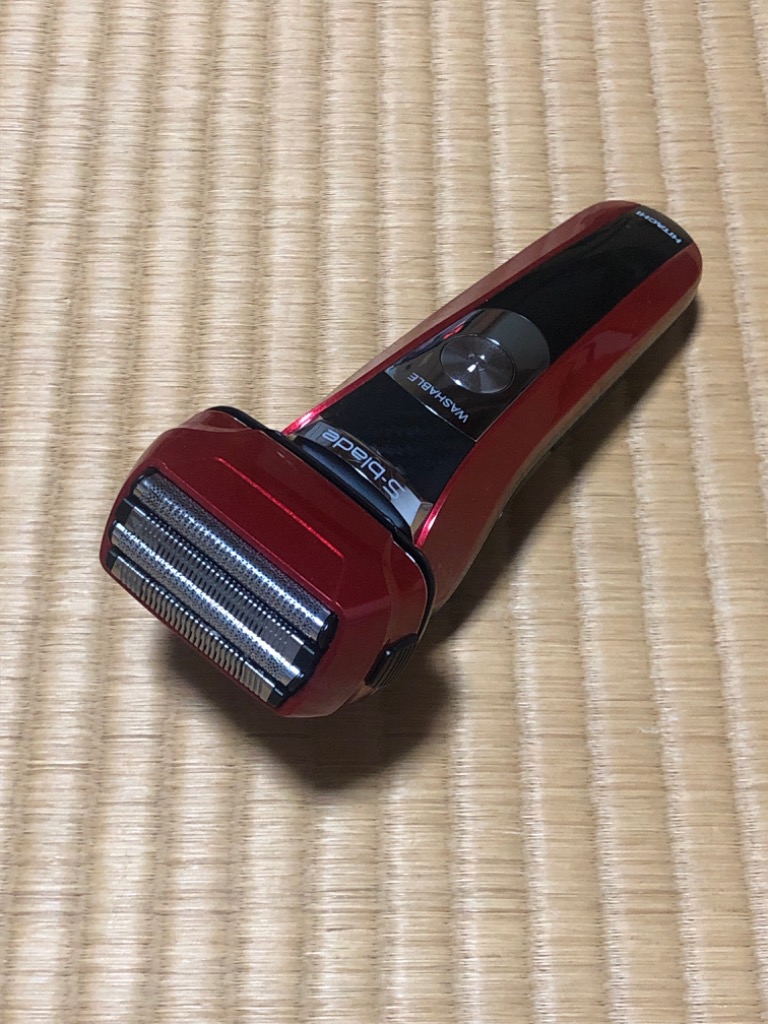 【新品】日立　シェーバー　エスブレード　ひげ剃り　4枚刃　替刃なし　レッド 新品〉日立 シェーバー エスブレード ひげ剃り 4枚刃 レッド