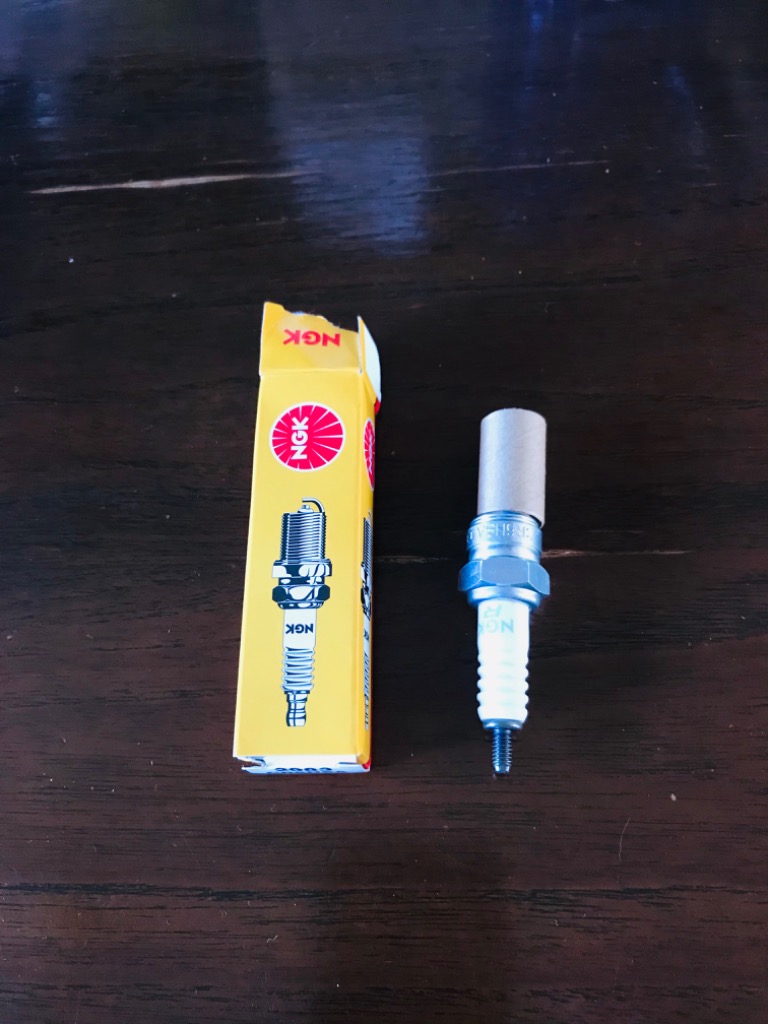 NGK スズキ レッツ4 レッツ4G ('05~) CA45A 標準プラグ 正規品 日本