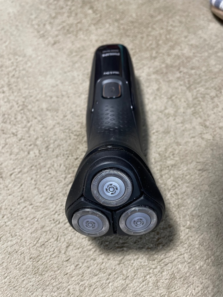 新品未使用 フィリップス X3051／00 3000X シェーバー 黒 フィリップス X3051/00 3枚刃シェーバー Shaver 3000X Series