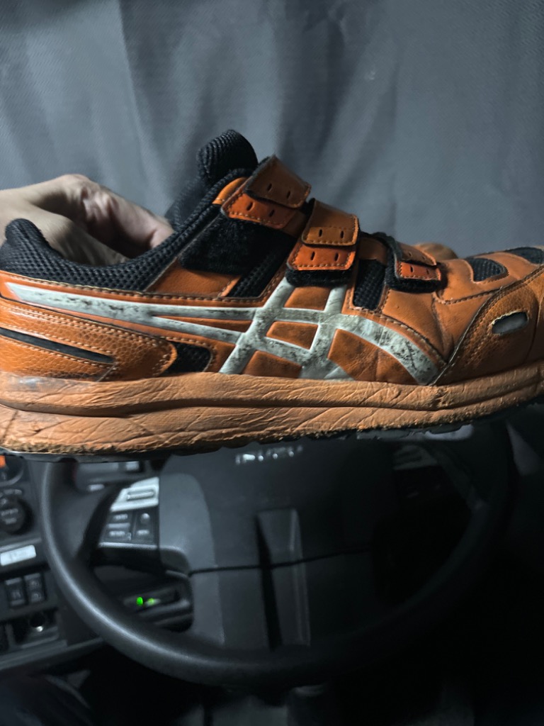 【未使用】アシックス　ウィンジョブ 安全靴　CP112 バーチ×パティ 28 ウィンジョブ ASICS CP112 200 バーチ×パティ アシックス ウィン