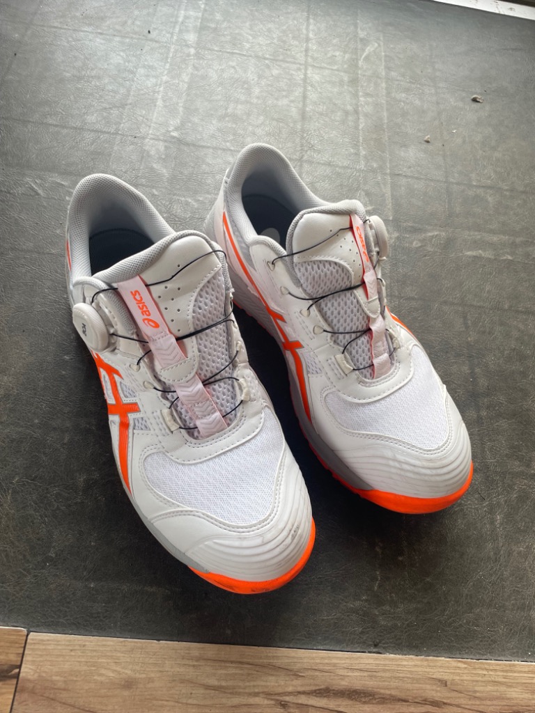 ウィンジョブ ASICS CP219 100 ホワイト×ショッキングオレンジ