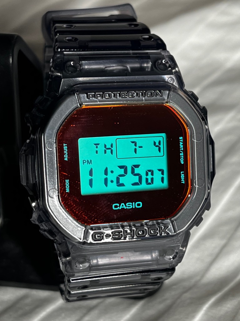 CASIO G-SHOCK DIGITAL 5600 SERIES DW-5600TLS-8JF（グレー