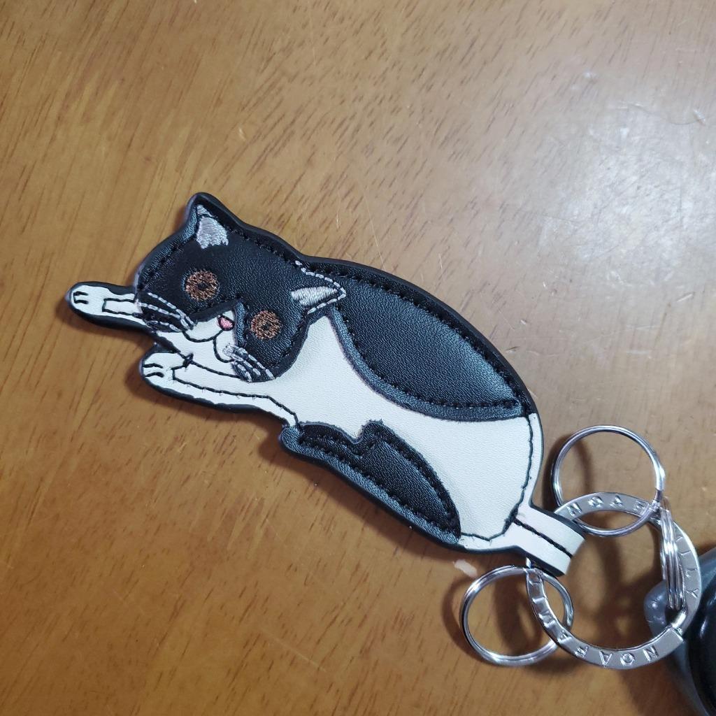 キーリング 牛革 猫 雑貨 おしゃれ 肉球 キーホルダー
