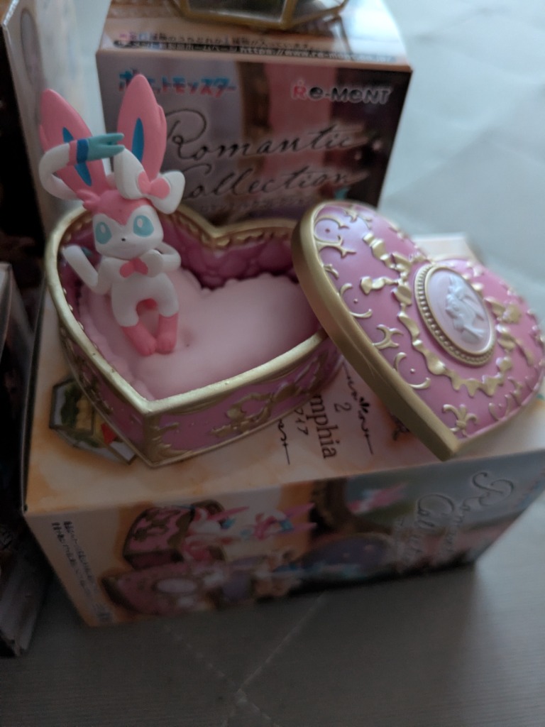 コンプリートBOX 全6種 ポケットモンスター ロマンティックコレクション ポケットモンスター Romantic Collection 1Box 6pcs | HLJ.co.jp