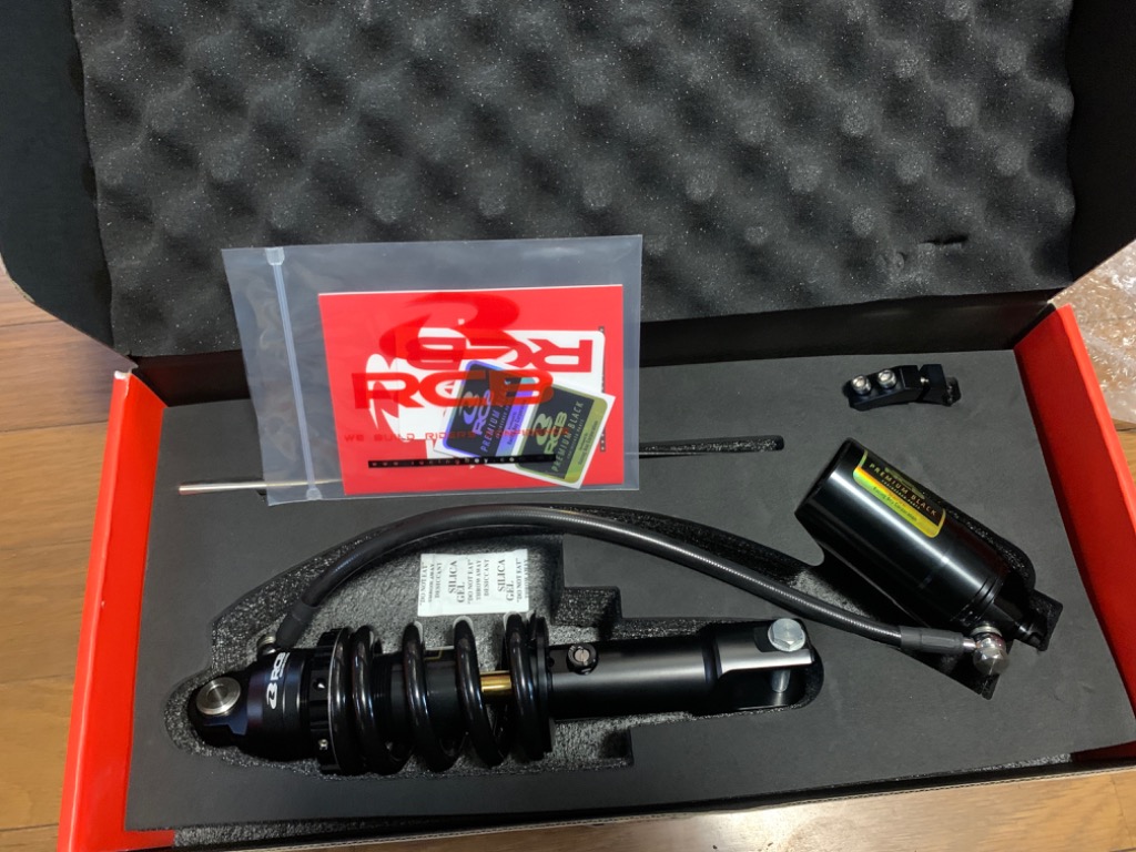 GSX１２５S /R フロント&リアースポロケ GSX-R/S125（18-） ギアーズ×WP フロントサスペンションkit