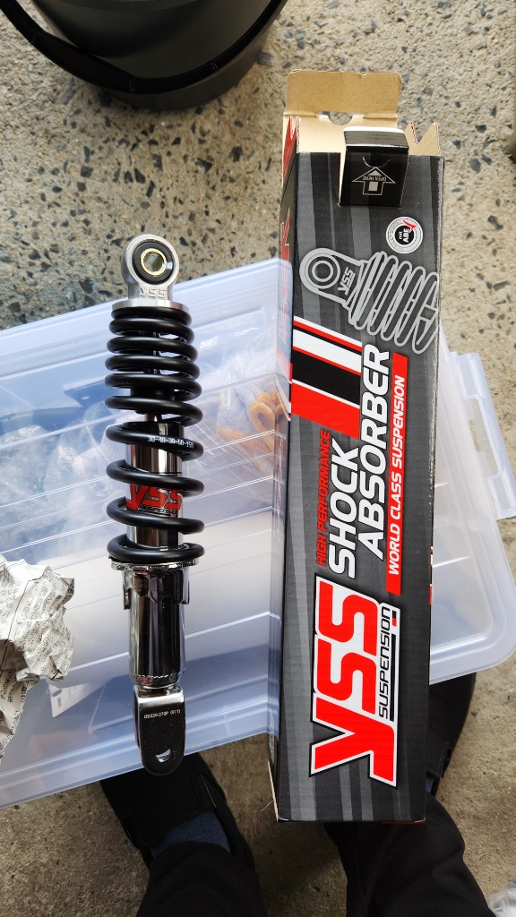 YSS Racingリアショック/リアサスペンション270mmブラック ディオ系 Amazon | YSS スーパーディオ リアサスペンション クローム