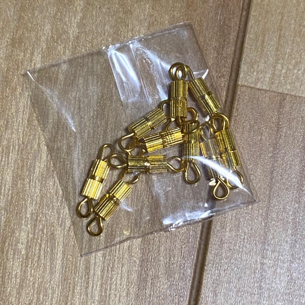 ネジ式クラスプ(約14×3mm)10個セット ゴールド ネジカン タルネジ バレルクラスプ 留め具 留め金具 ビーズパーツ 基礎金具 手芸材料  :ap000993:紗や工房 Yahoo!店 - 通販 - Yahoo!ショッピング