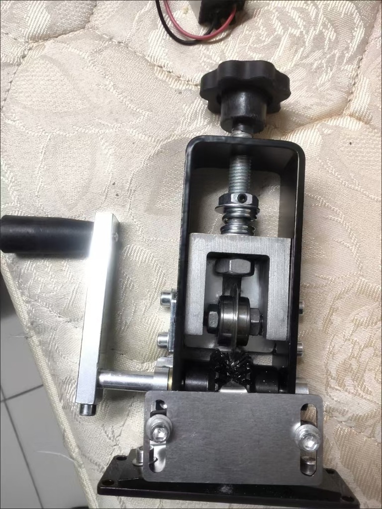 ワイヤーストリッパー 手動剥線機 Φ1-25mm ワイヤー適用 剥線器 ワイヤーストリッパー 手動剥線機 Φ1-25mm ワイヤー適用 剥線器