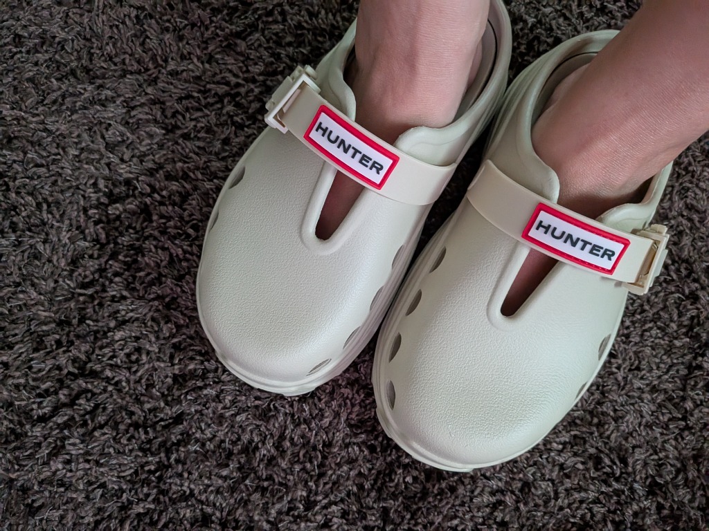 HUNTER「BALTIC MOULDED MULE」 厚底 サンダル A12473350_1024x.jpg?v=1742358954