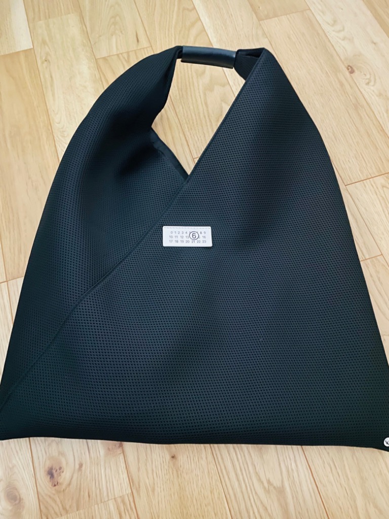 MM6 マルジェラ　トートバッグ　カレンダーロゴ　ジャパニーズ　ブラック MM6 エムエムシックス メゾンマルジェラ JAPANESE BAG
