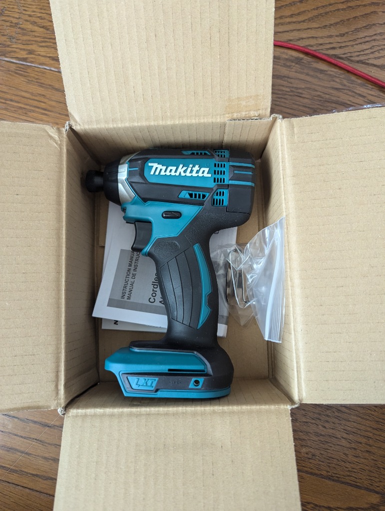 マキタ 国内仕様 インパクトドライバー 18V 充電式 MAKITA