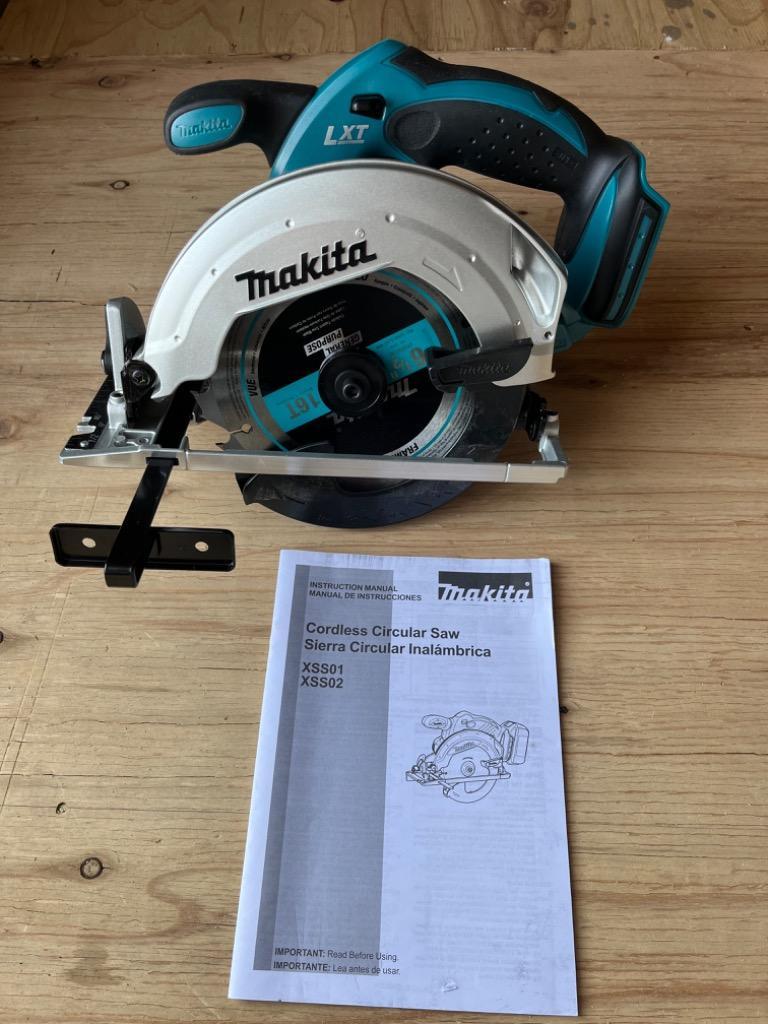 マキタ 丸ノコ 18V コードレス 充電式 電動のこぎり MAKITA XSS02Z