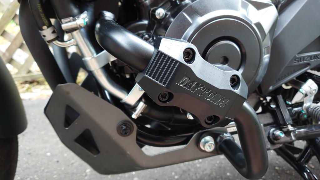 Vストローム250（V-Strom250） パイプエンジンガード Lower DAYTONA（デイトナ）