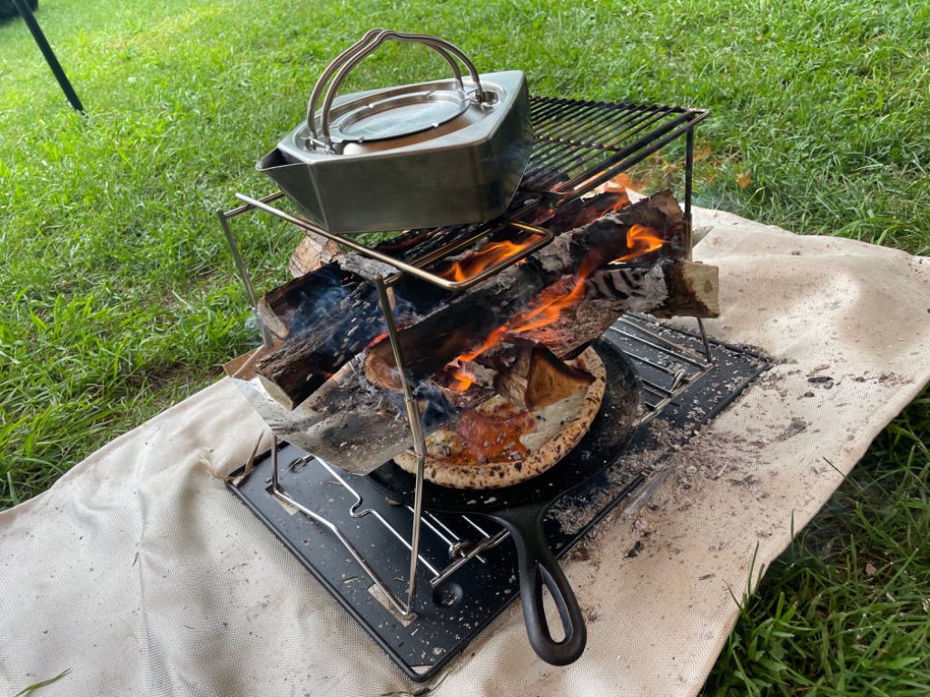 【公式】TokyoCamp 焚き火台 焚火台 （スターターセット）6点セット プレート オプションパーツ 網 マルチケース[PRO] 火吹き棒 付属