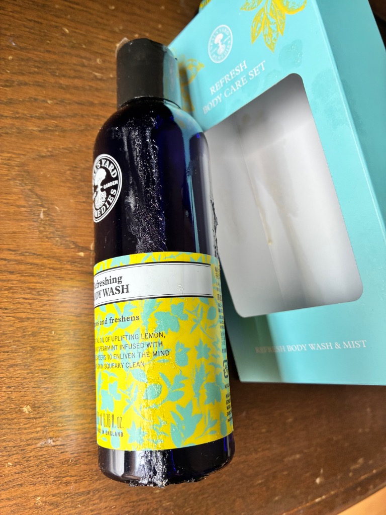 NEAL'S YARD REMEDIES（ニールズヤードレメディーズ） リフレッシュ