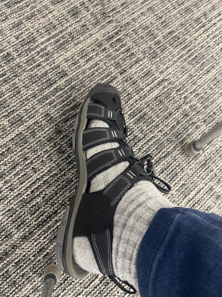 本日限定値下げ！【新品】KEEN メンズサンダル　CLEARWATER CNX z-sports_1100-0041