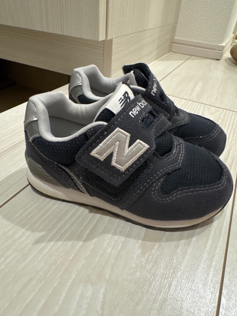 NEW BALANCE 996 ブラック キッズスニーカー　16センチ　新品 New Balance ニューバランス 靴 ベビー キッズ スニーカー IV996