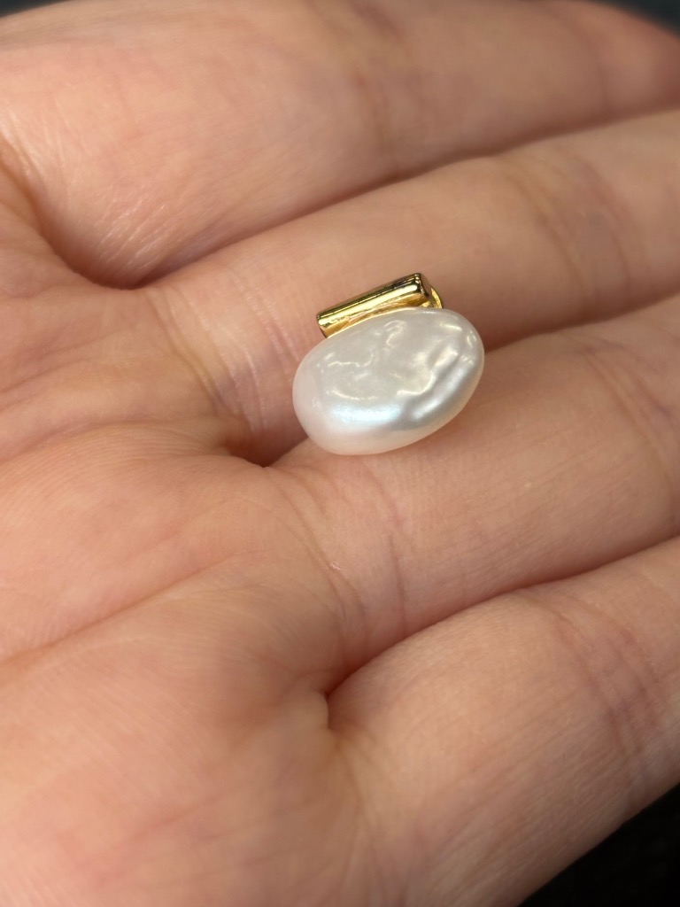 januka×TOMORROWLAND バロックパールピアス 別注】januka×TOMORROWLAND バロックパールピアス