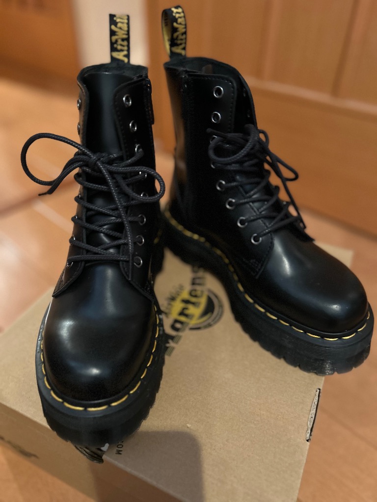 Dr.Martens ブーツ ドクターマーチン JADON 8ホールブーツ