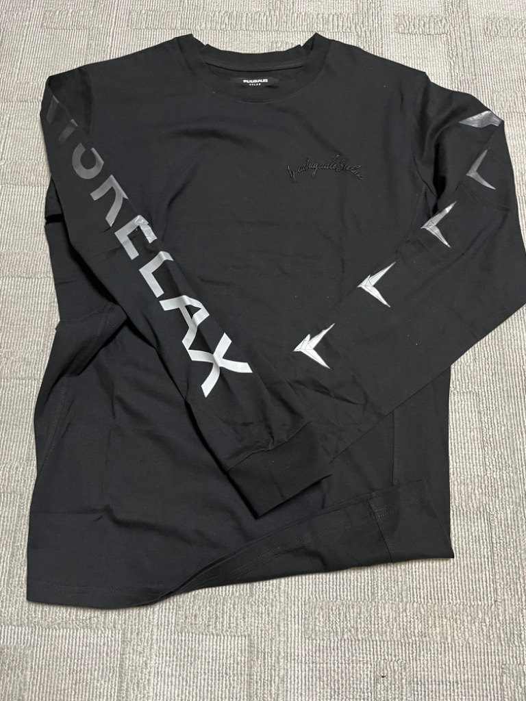 1PIU1UGUALE3 RELAX tシャツ RELAX(ウノピゥウノウグァーレトレ
