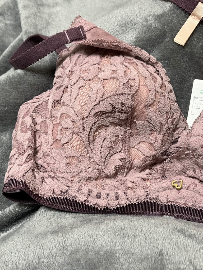 AMOSTYLE ブラジャー Deep V ブラジャー(パッドなし