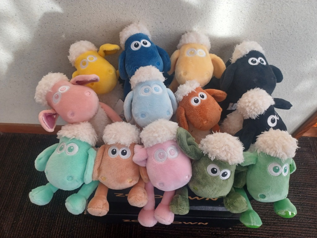NICI - 美品 ひつじのショーン 15周年限定カラー クラシック 3体セット NICI - 美品 ひつじのショーン 15周年限定カラー クラシック 3体