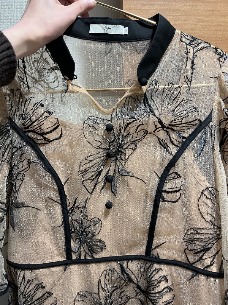 Leja ドレス 「LEJA」配色パイピングプチハイネック花柄刺繍