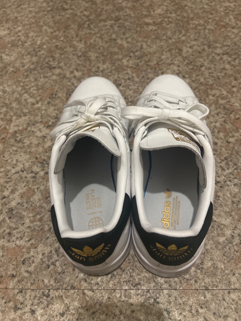 Adidas superstar 2 gold store label