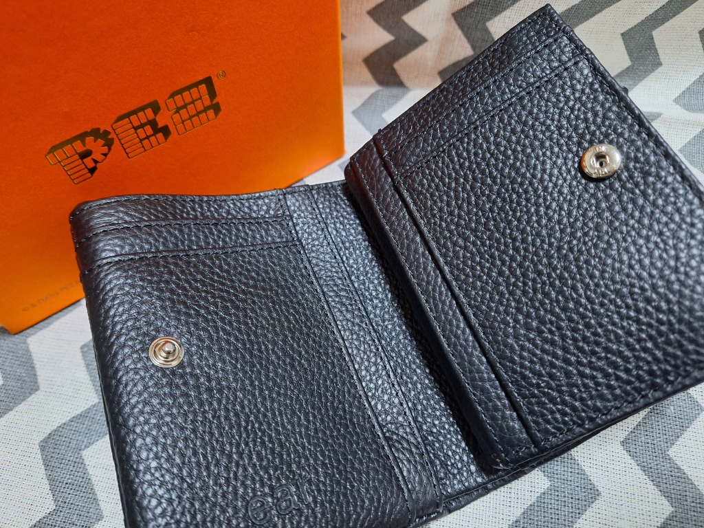 財布 「PEZ(ペッツ)× ear」コラボ/本革/コンパクト/刺しゅう折り財布