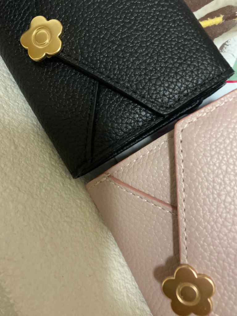 MARY QUANT 財布 マリークワント mary quant シーリングデイジー