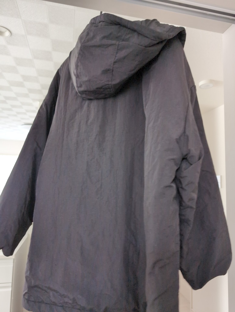 OfficialStore限定】ヤバすぎるシャカシャカパーカー | ハン