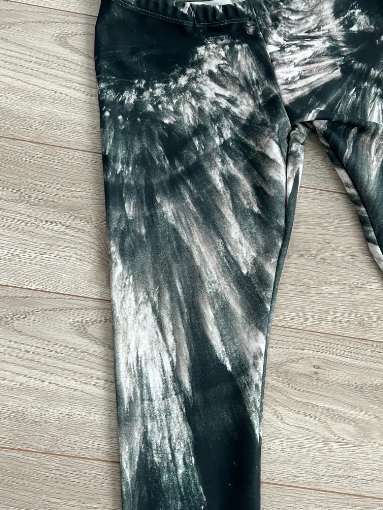 KMRii レギンス スパッツ KMRii/ケムリ/Digital print Leggings