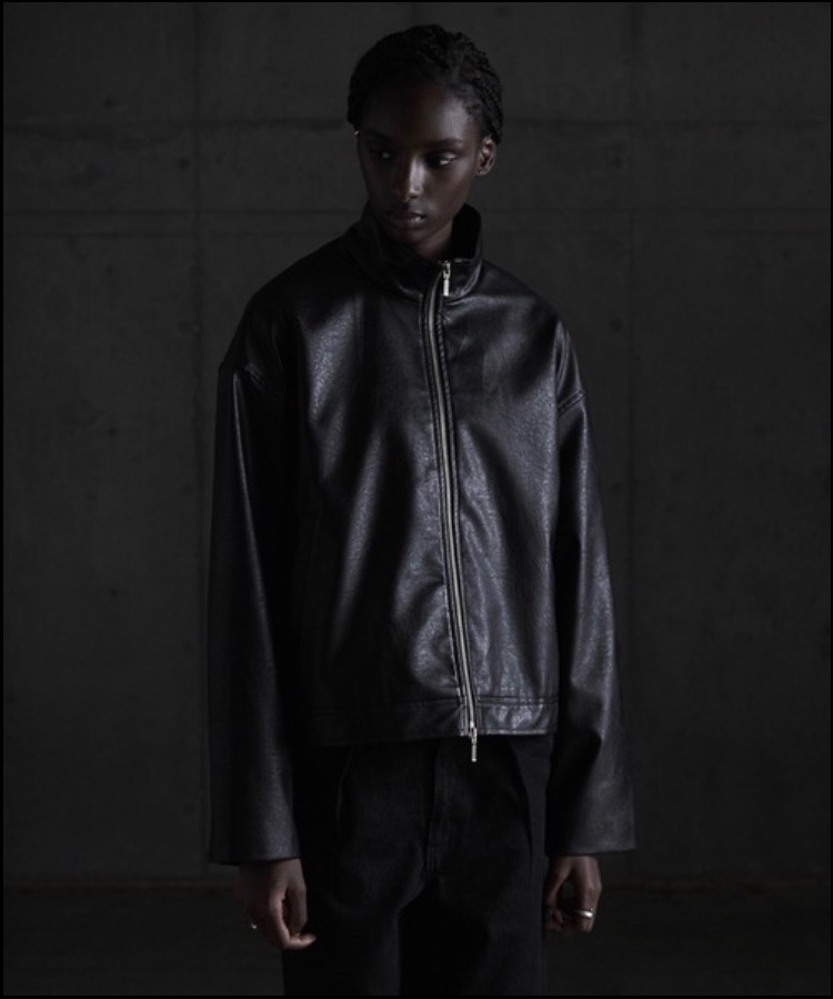 メンズ ジャケット ブルゾン 「CALLNE」 Synthetic Leather Highneck Short Jacket / シンセティックレ