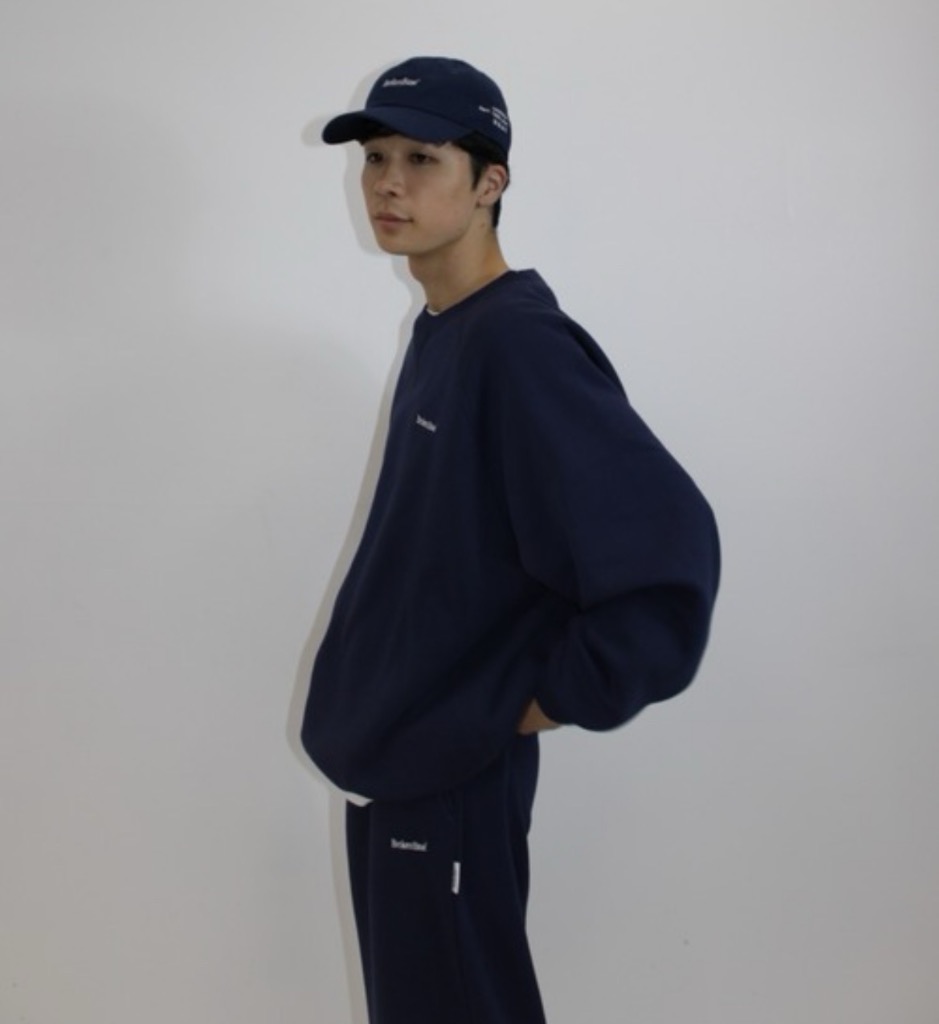 BROKEN BASE トレーナー スウェット ワンポイント刺繍裏起毛