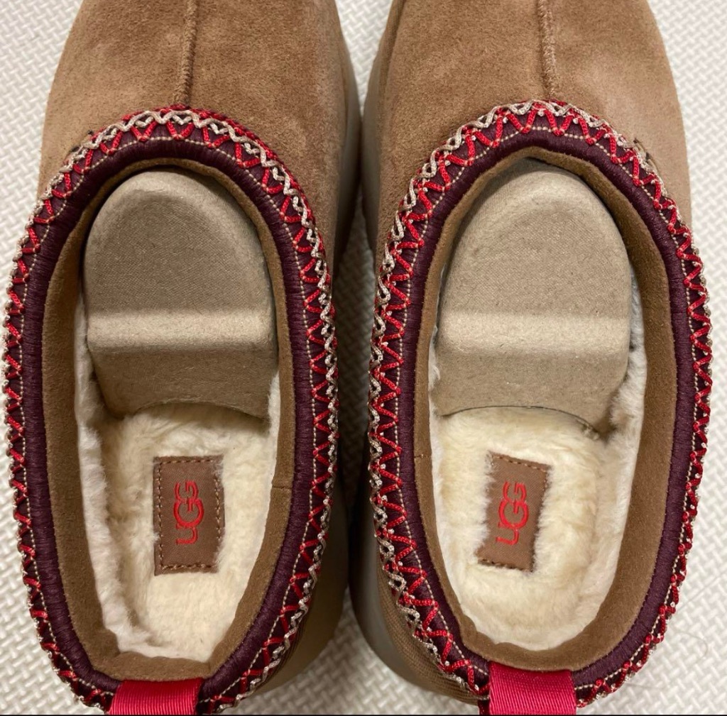 新品未使用　アグ　UGG  モカシン7.5  24.5センチ UGG Australia 送料無料 アグ モカシン メンズ オルセン