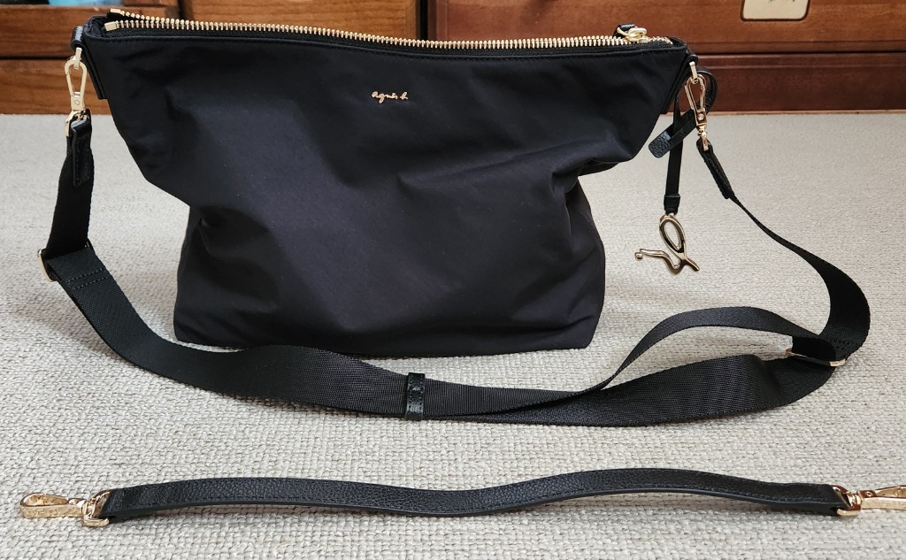 agnes b. ショルダーバッグ バッグ (IS11LZ−05) レディース