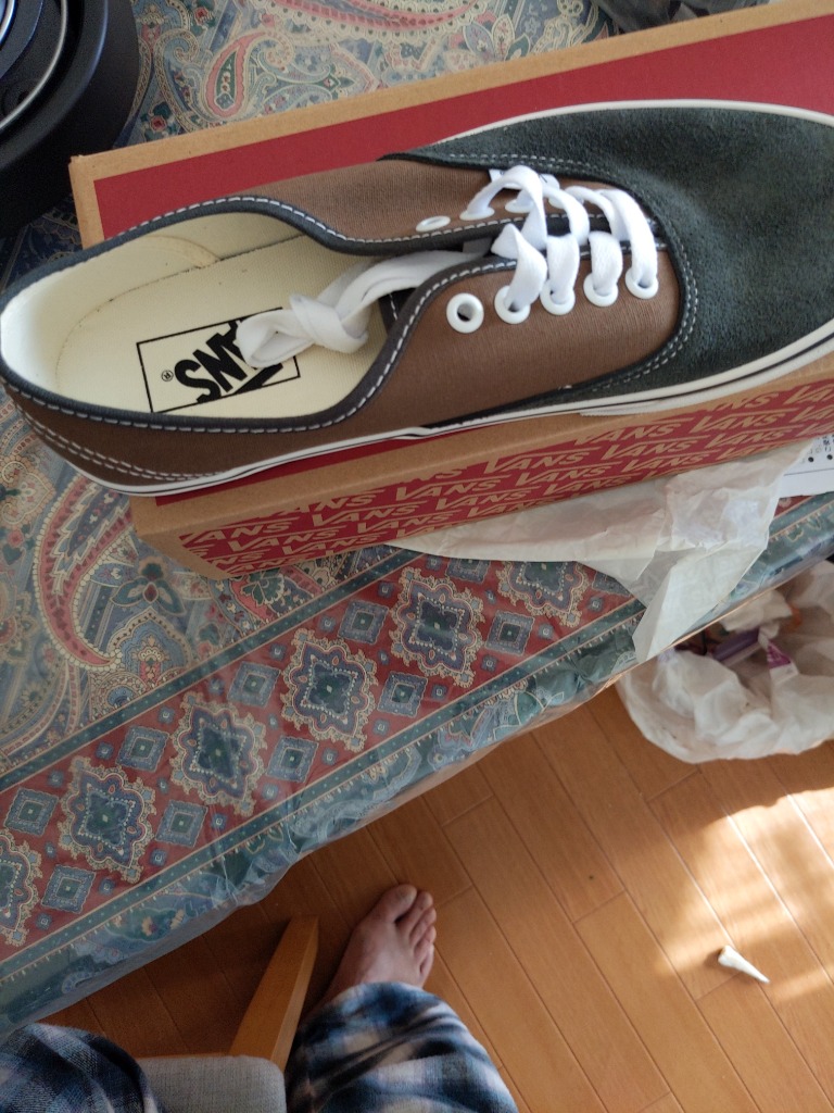 VANS スニーカー ヴァンズ AUTHENTIC オーセンティック