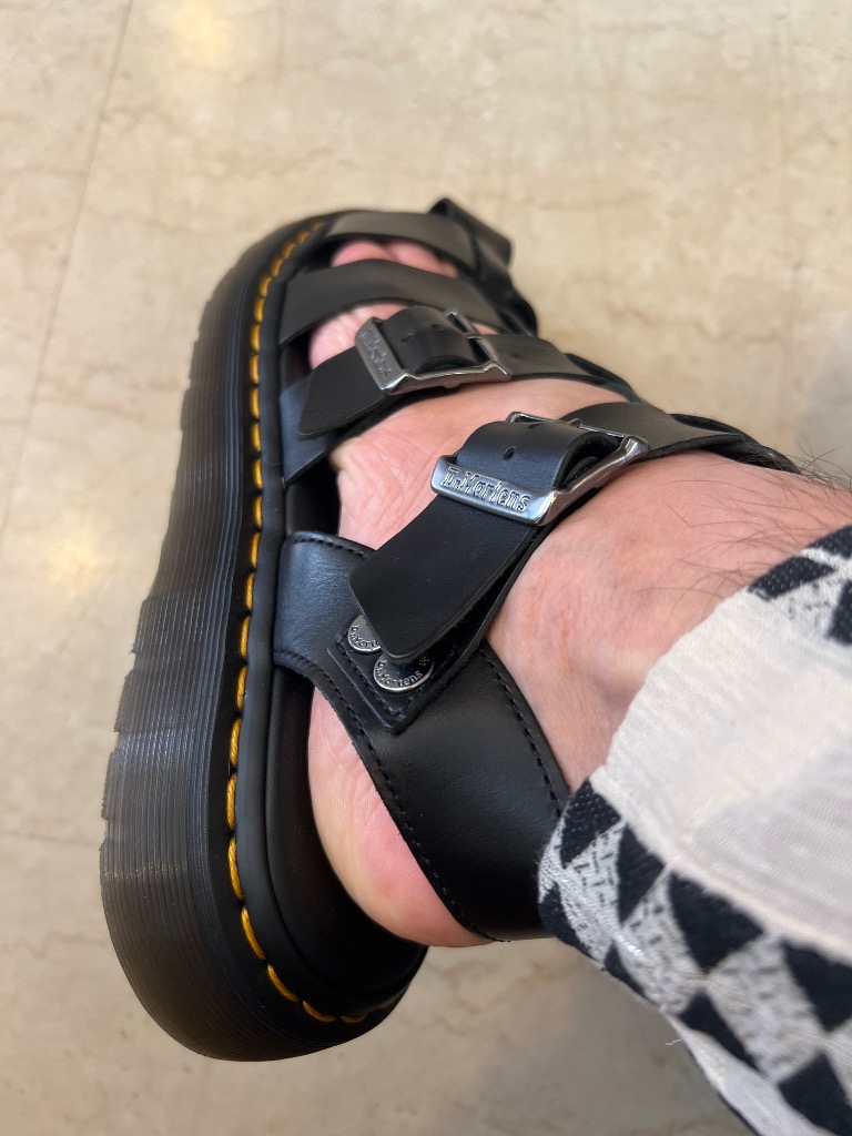 Dr.Martens サンダル Dr. Martens/ドクターマーチン GARIN