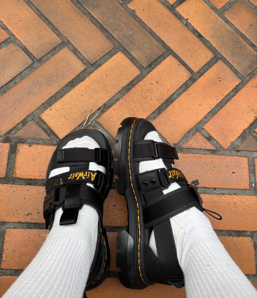 DR.MARTENS Pearson ストラップサンダル UK5 24cm DR.MARTENS Pearson ストラップサンダル UK5 24cm
