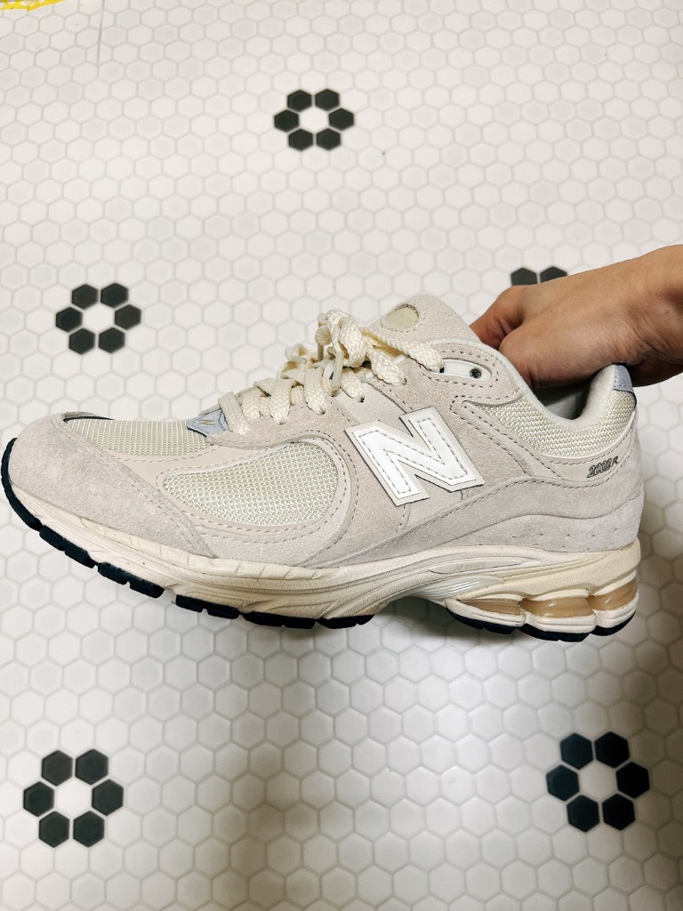 New Balance スニーカー 2002R レディース メンズ : ZOZOTOWN