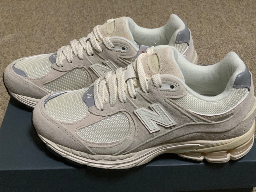 ★値下げ★【ニューバランス 2002R】24センチ New Balance 2002R 