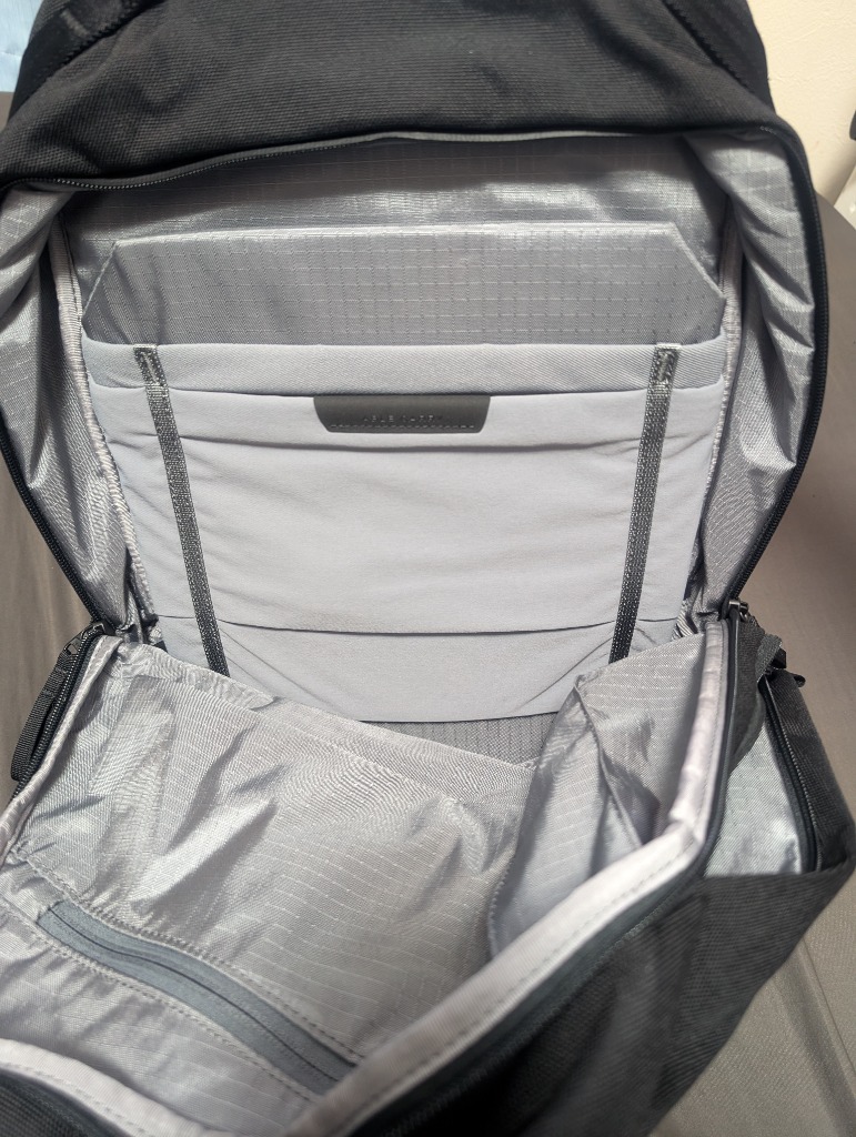 ABLE CARRY / Daily Plus Cordura（BEAMS別注） 楽天市場】【BEAMS EXCLUSIVE】【撥水・耐久性】ABLE CARRY