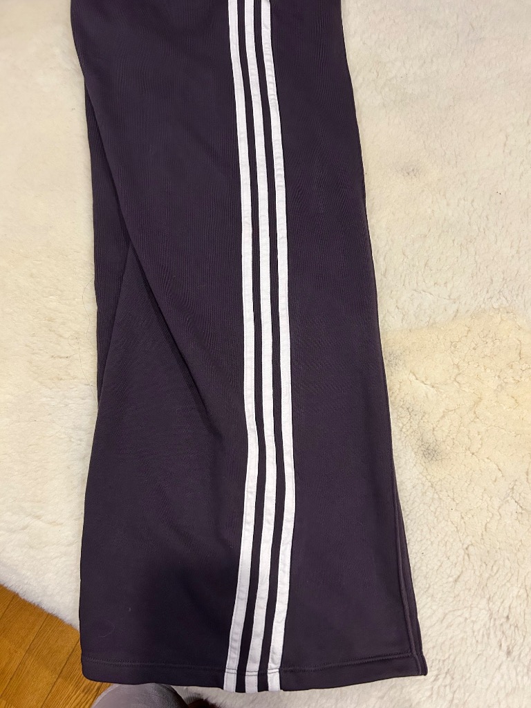 adidas スウェットパンツ ジャージ スリーストライプス ルーズ adidas スウェットパンツ ジャージ スリーストライプス ルーズ